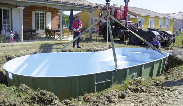 construire Piscine Coque